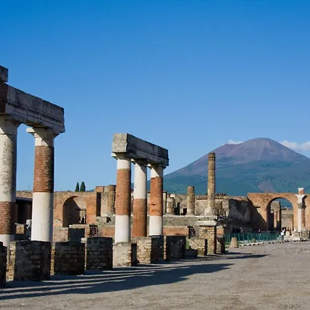 B&B Pompeii Rooms-2